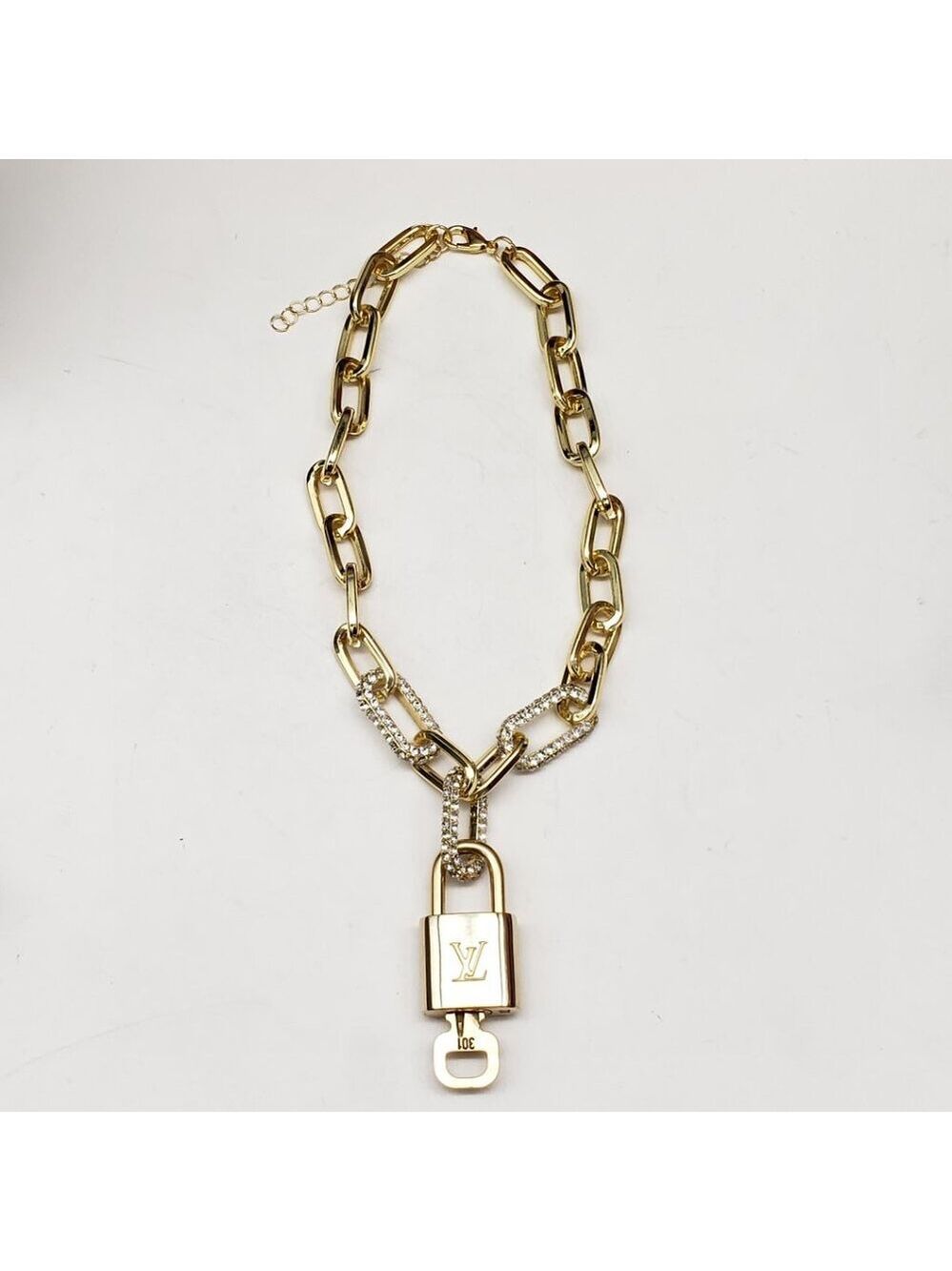 Authentic Louis Vuitton Lock & Key w/ Unbranded Gold Plated Gold Chain Necklace - Picture 8 of 8